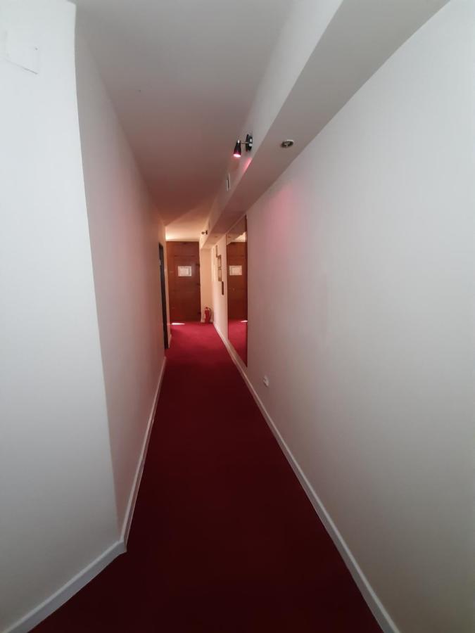 Casa Flamingo Ξενοδοχείο Κραϊόβα Εξωτερικό φωτογραφία